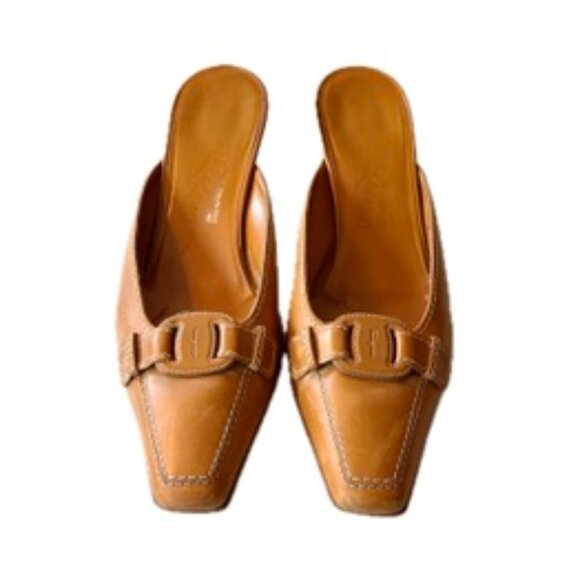 Salvatore Ferragamo Slip-On Kitten Heels in Saddle  Mule Pumps in Saddle sz 9.5 - Picture 3 of 13